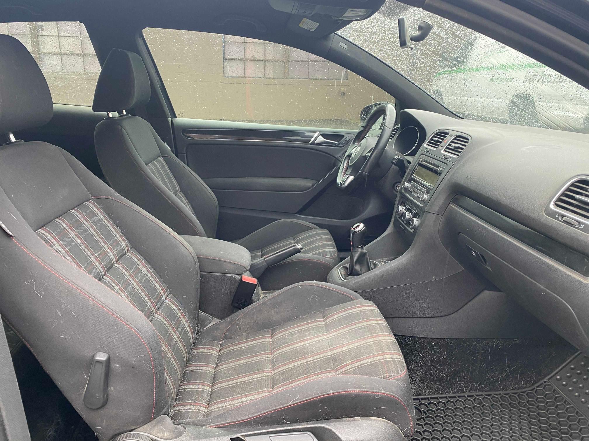 2011 VOLKSWAGEN GTI WVWED7AJ3BW123477