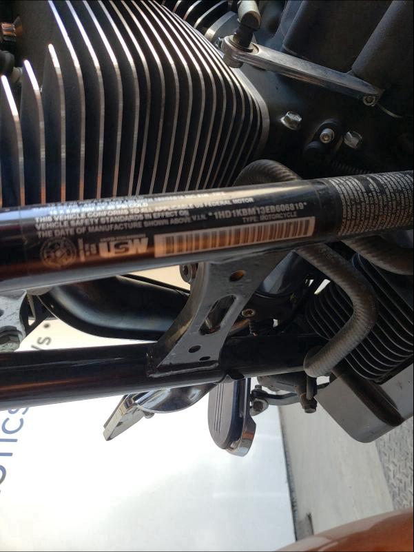 2014 HARLEY-DAVIDSON FLHX STREE 1HD1KBM13EB606819