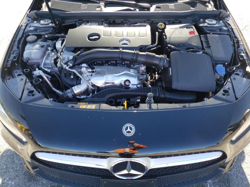 2020 MERCEDES-BENZ A 220 W1K3G4EB9LJ231946