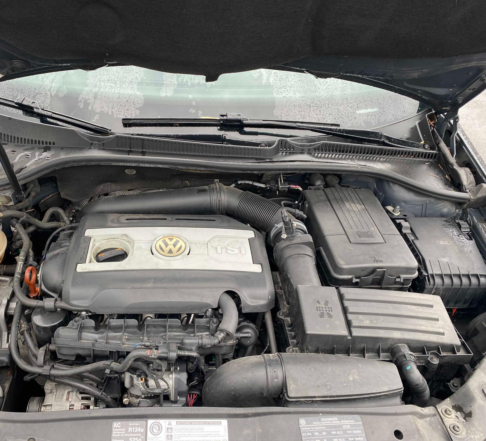 2011 VOLKSWAGEN GTI WVWED7AJ3BW123477