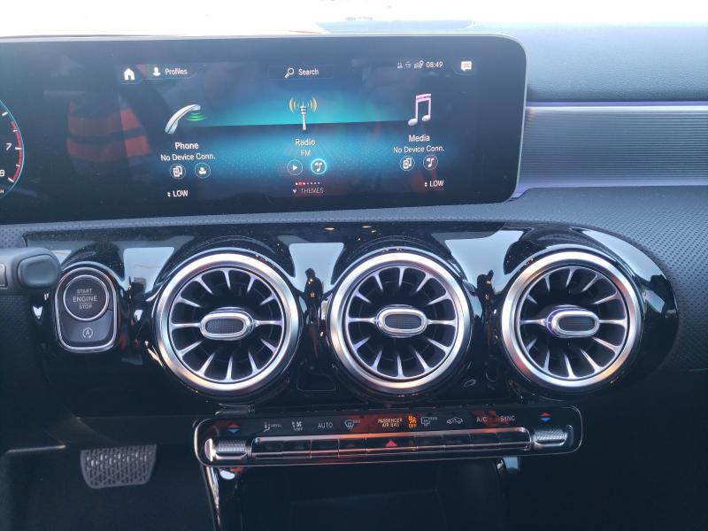 2020 MERCEDES-BENZ A 220 W1K3G4EB9LJ231946