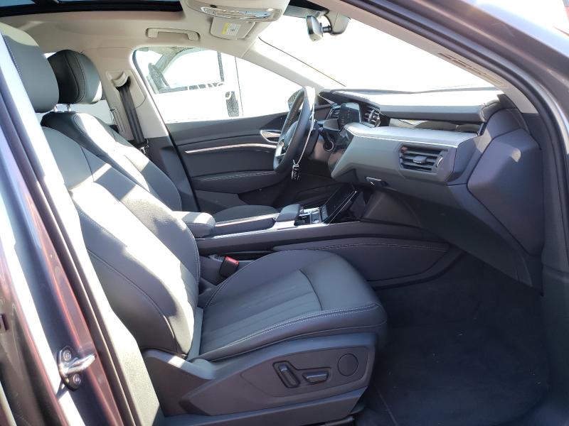 2021 AUDI E-TRON PRE WA1AAAGE3MB012933