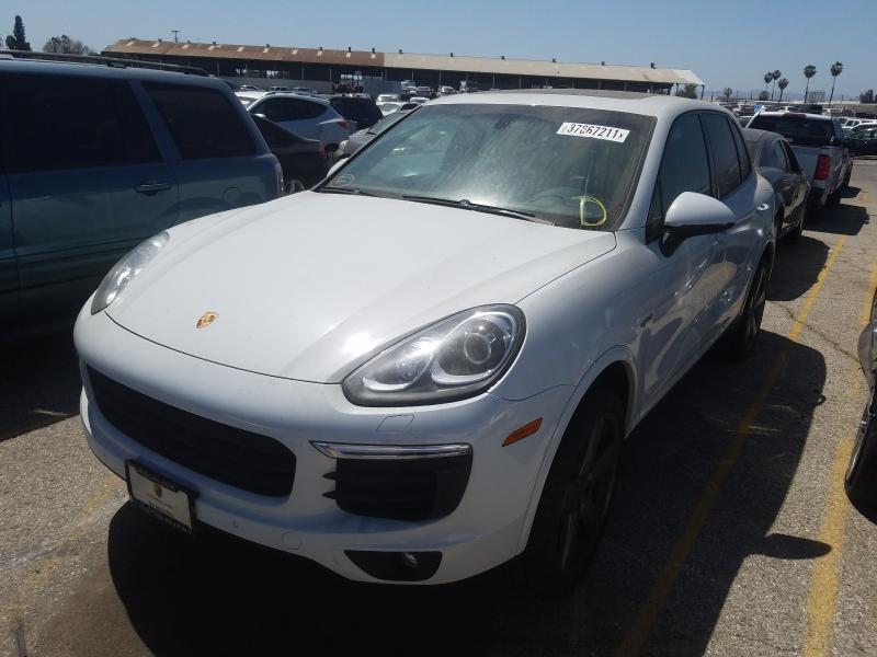 2017 PORSCHE CAYENNE SE WP1AE2A20HLA74805