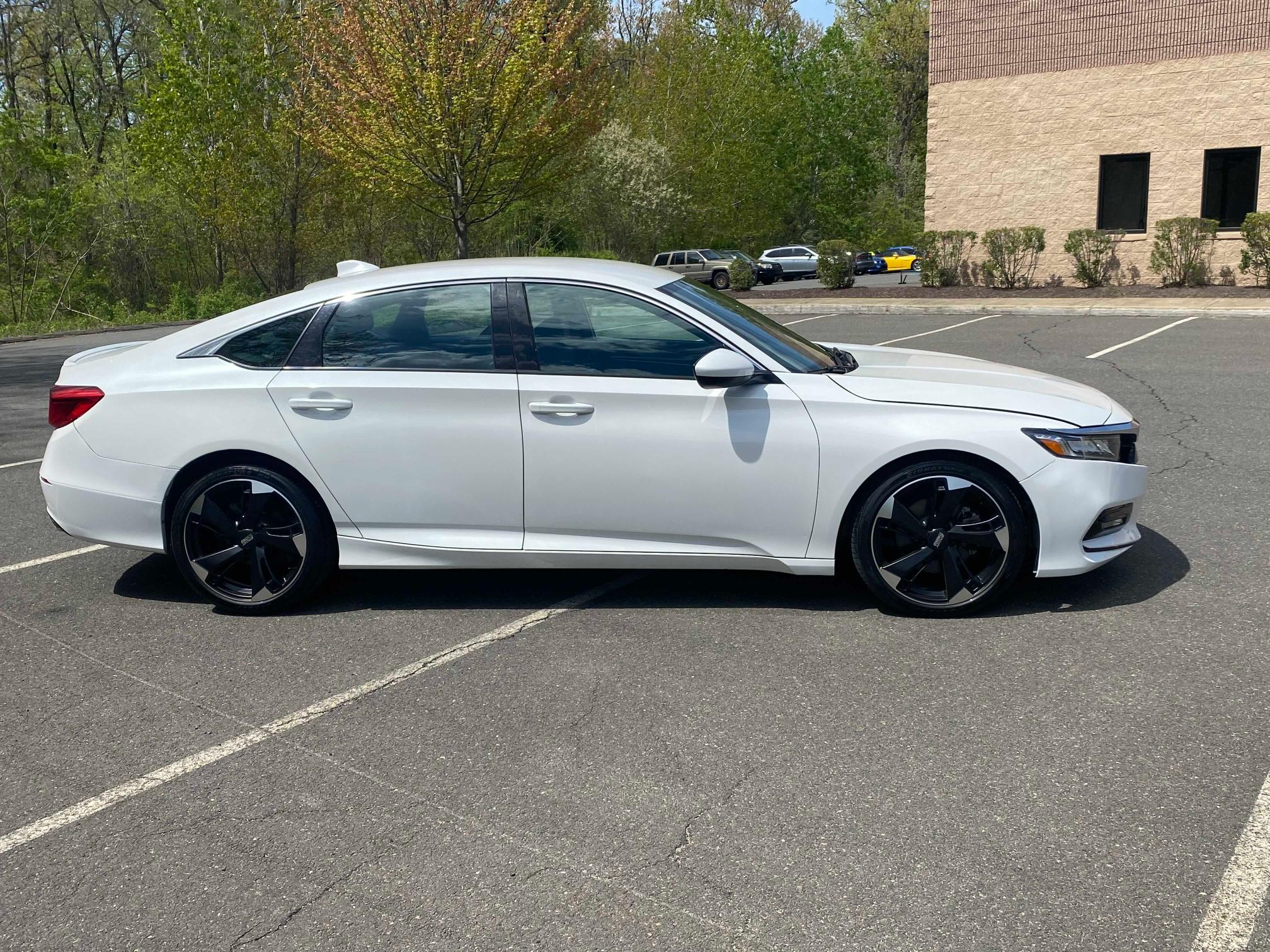 2018 HONDA ACCORD SPO 1HGCV1F33JA062981