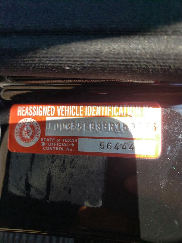 2011 MERCEDES-BENZ C300 WDDGF5EB8BR159776