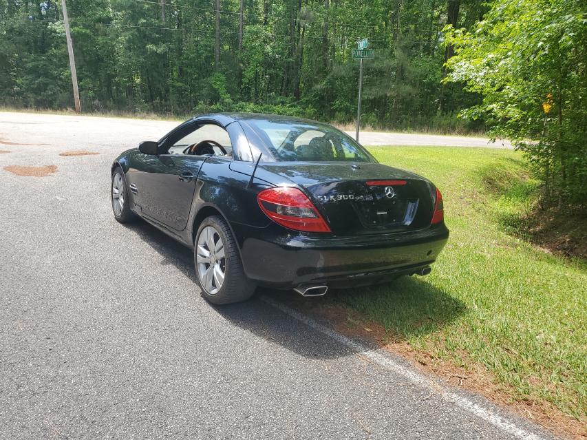 2010 MERCEDES-BENZ SLK 300 WDBWK5EA0AF228077