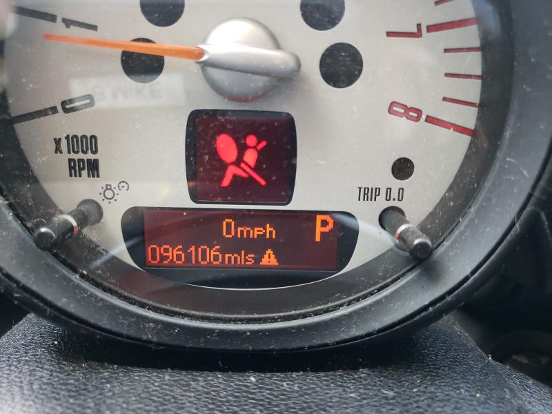 2011 MINI COOPER COU WMWZB3C51BWM01001