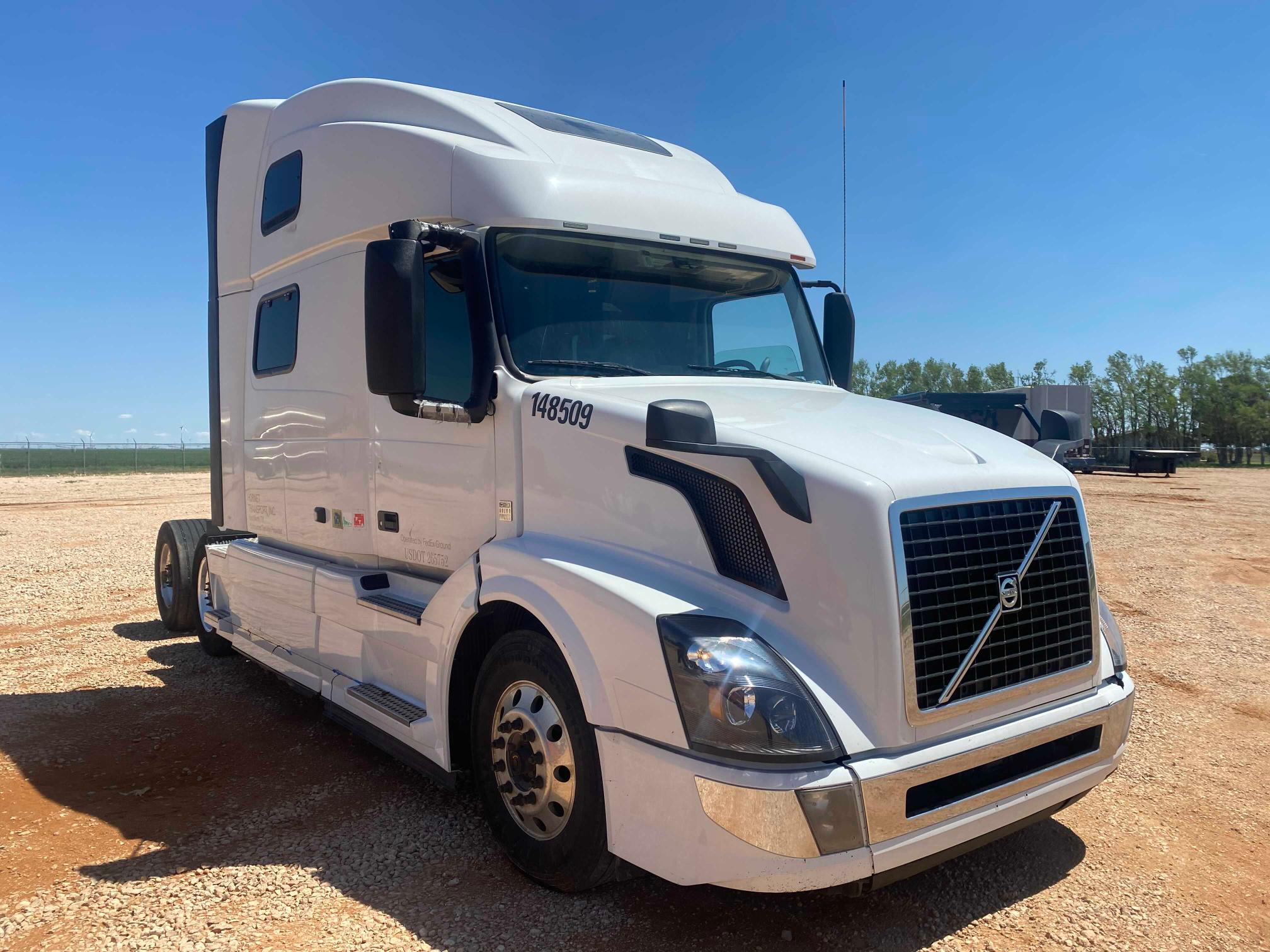 2016 VOLVO VN VNL 4V4NC9EH0GN970366