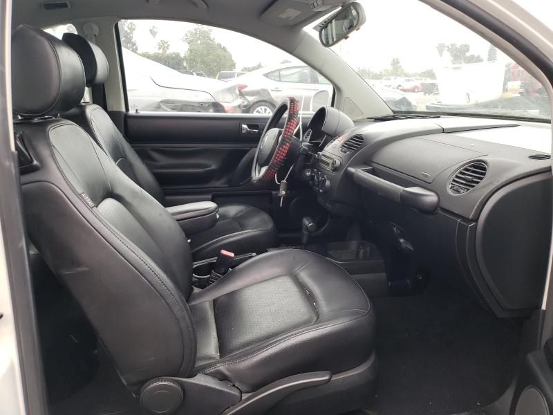 2010 VOLKSWAGEN NEW BEETLE 3VWPG3AG2AM013724