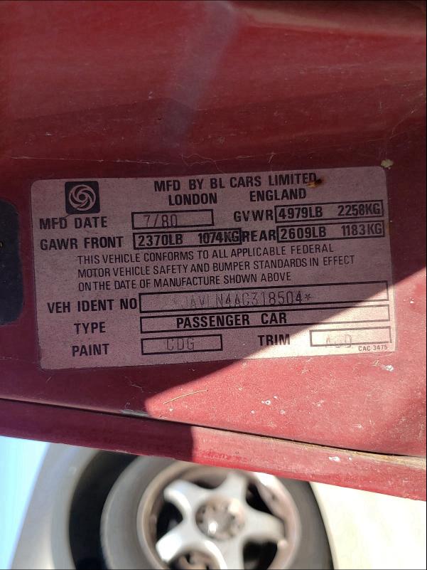 VIN: JAVLN4AC318504 Auction: COPART Lot: 42072131 Location: CA - SO SACRAMENTO JAVLN4AC318504 JAGUAR XJ 1980 RED Photo 10