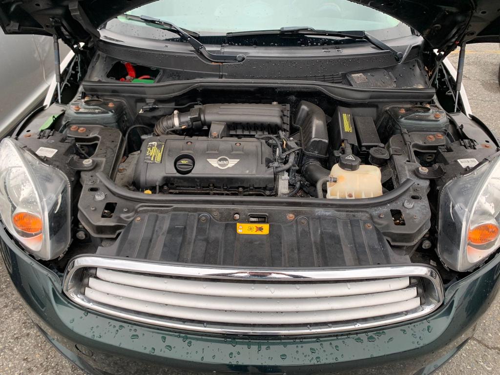 2012 MINI COOPER COU WMWZB3C53CWM02068