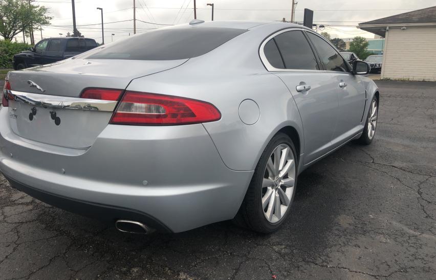 2010 JAGUAR XF PREMIUM SAJWA0GB9ALR79209