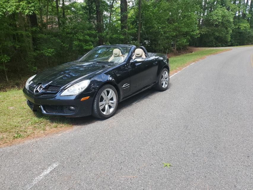 2010 MERCEDES-BENZ SLK 300 WDBWK5EA0AF228077