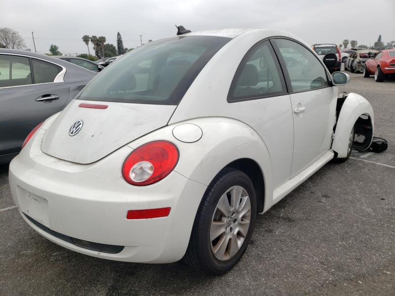 2010 VOLKSWAGEN NEW BEETLE 3VWPG3AG2AM013724
