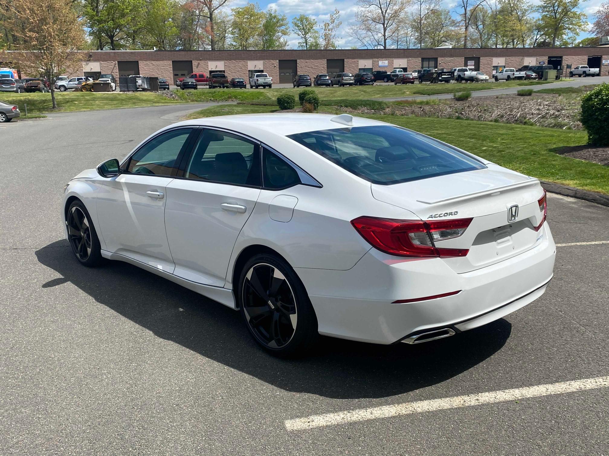 2018 HONDA ACCORD SPO 1HGCV1F33JA062981
