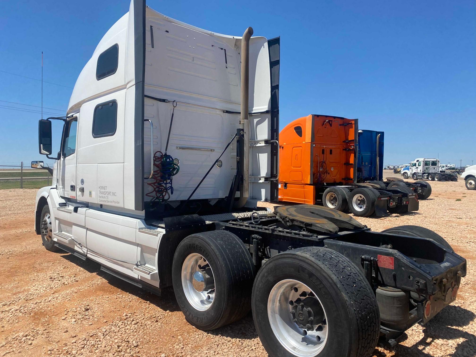 2016 VOLVO VN VNL 4V4NC9EH0GN970366