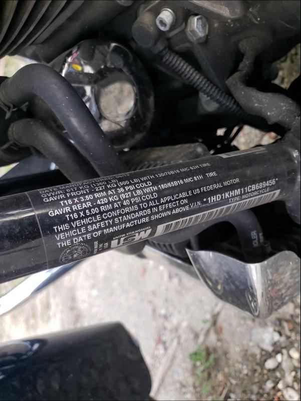 2012 HARLEY-DAVIDSON FLTRX ROAD 1HD1KHM11CB689456