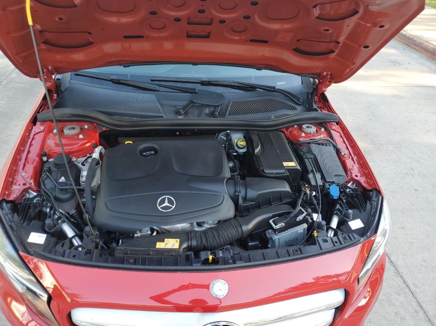 2016 MERCEDES-BENZ GLA 250 4M WDCTG4GB5GJ233927