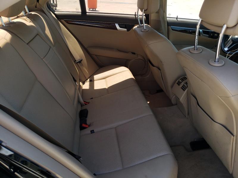 2013 MERCEDES-BENZ C 250 WDDGF4HB4DR300514
