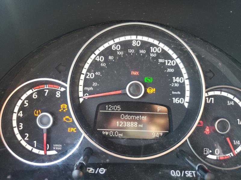 2015 VOLKSWAGEN BEETLE 1.8 3VWF17AT2FM652159
