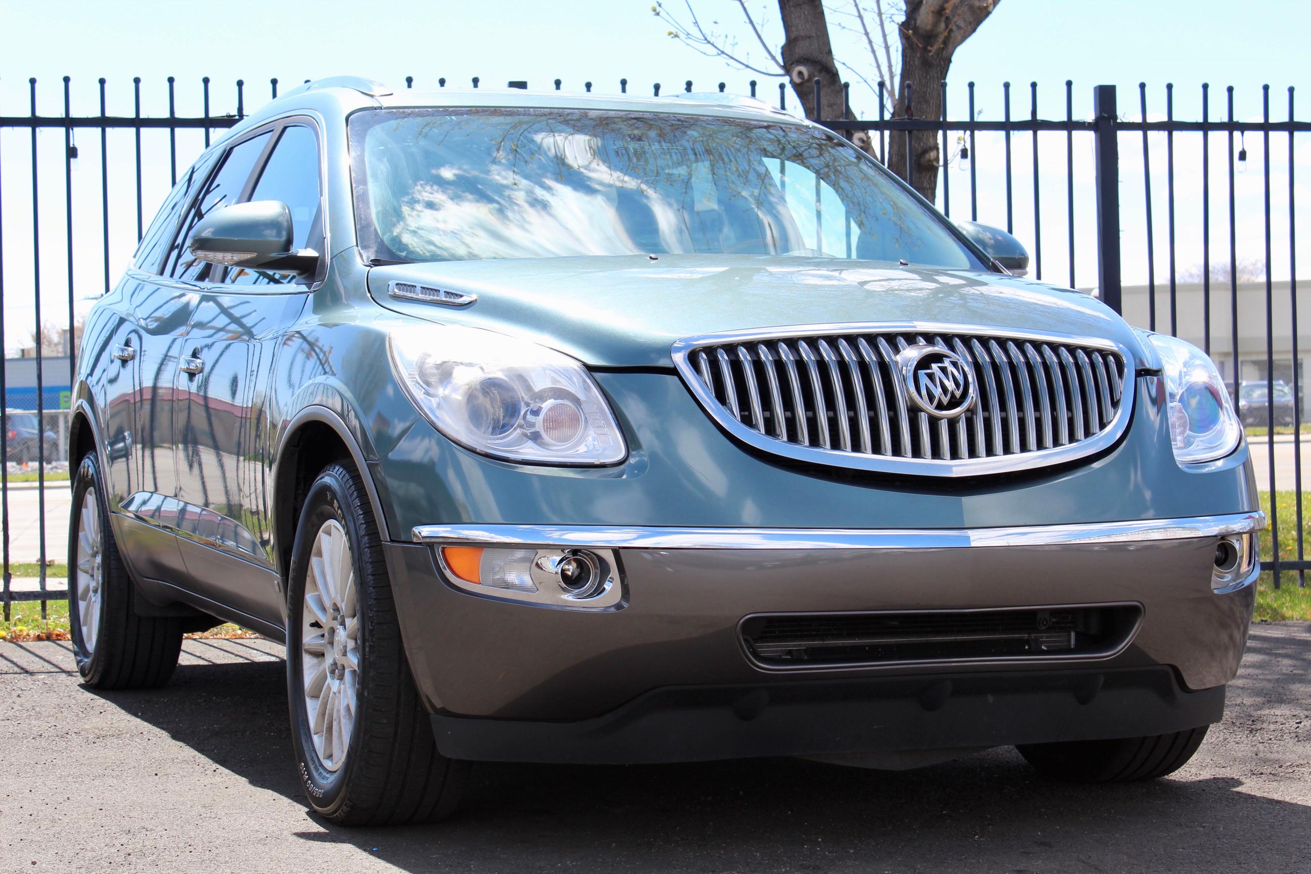 Buick Enclave значки