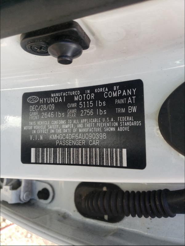 2010 HYUNDAI GENESIS 4. KMHGC4DF6AU090398