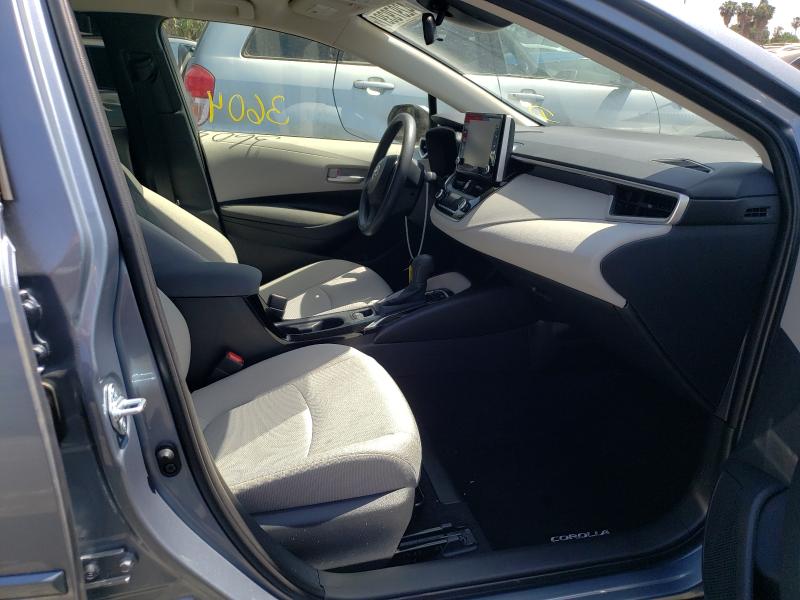 2021 TOYOTA COROLLA LE JTDEAMDE0MJ015436