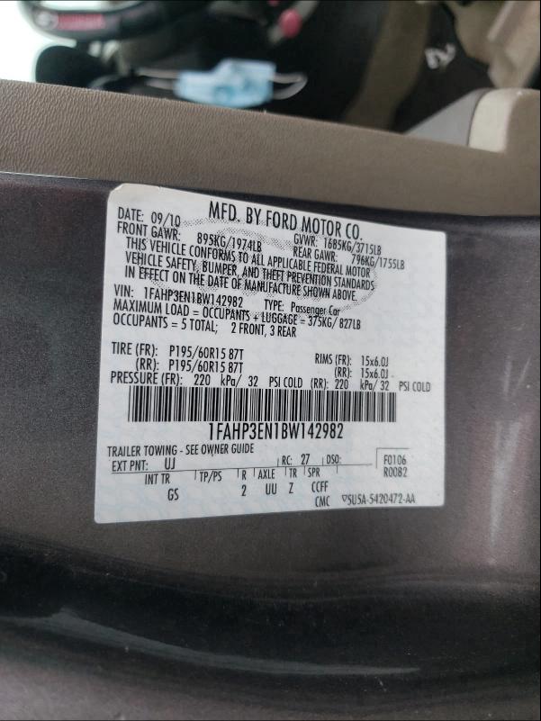 2011 FORD FOCUS S 1FAHP3EN1BW142982