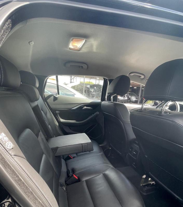 2018 INFINITI QX30 BASE SJKCH5CP5JA056438
