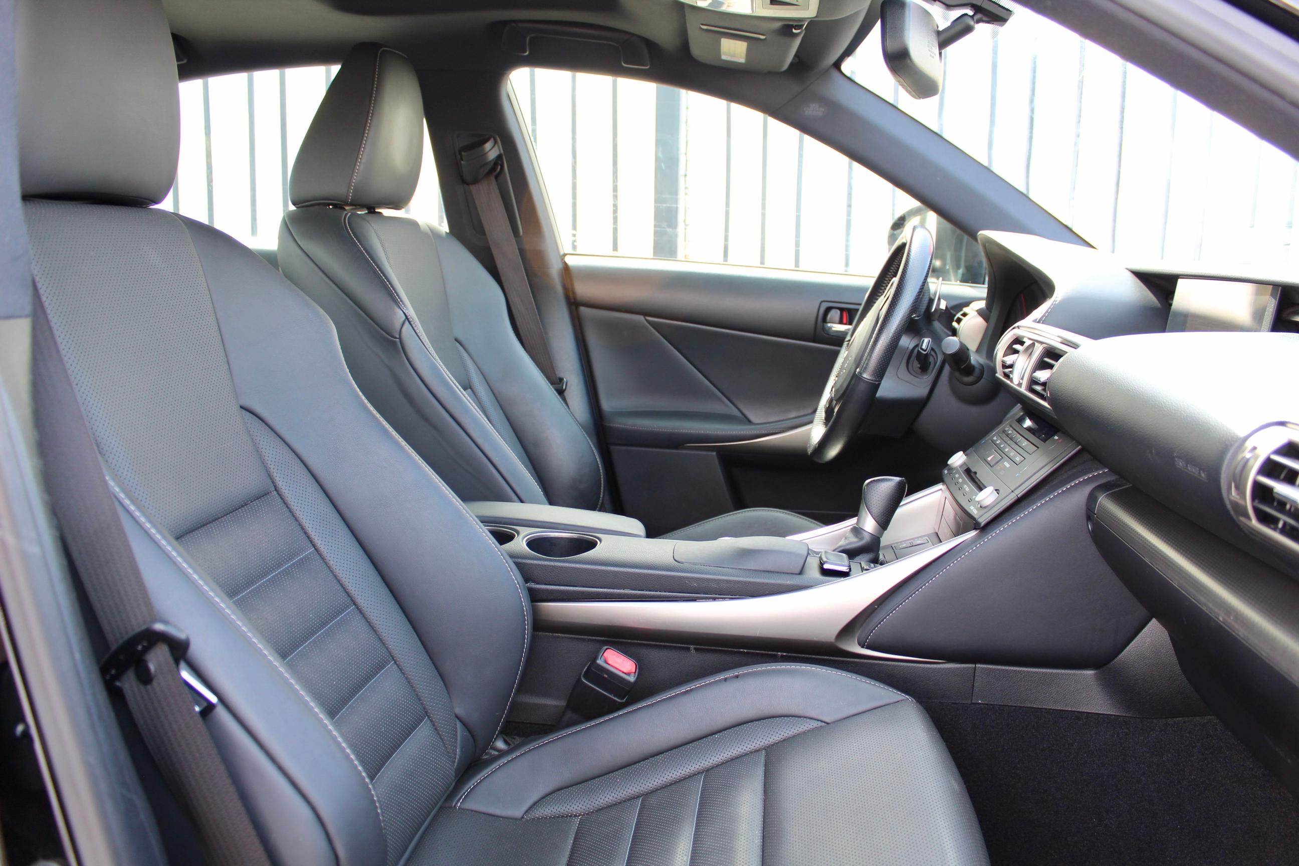 2016 LEXUS IS 350 JTHBE1D20G5023995