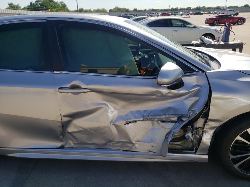 2018 TOYOTA CAMRY L 4T1B11HK8JU562526