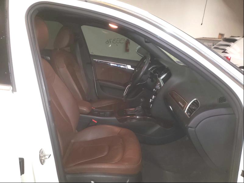 2015 AUDI A4 PREMIUM WAUBFAFL7FN037280