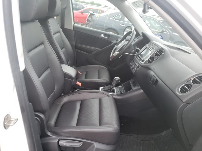 2017 VOLKSWAGEN TIGUAN S WVGAV7AX7HK015925