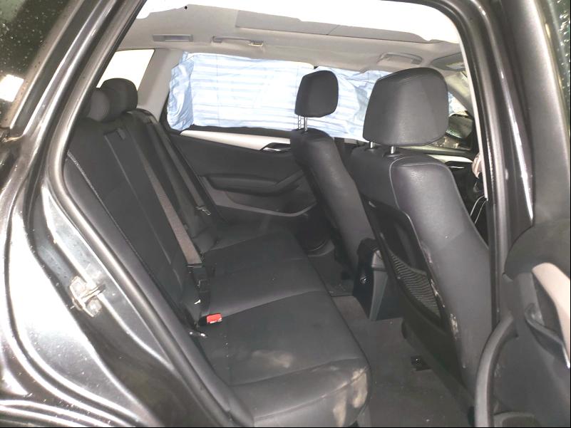 2015 BMW X1 XDRIVE2 WBAVL1C53FVY33178