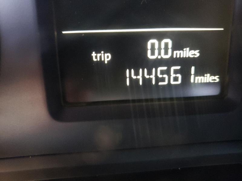 2015 VOLKSWAGEN PASSAT S 1VWAT7A30FC034795