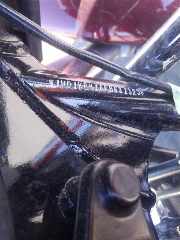 2015 HARLEY-DAVIDSON FLHX STREE 1HD1KBM16FB681323
