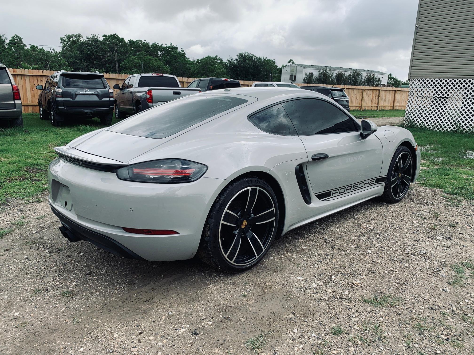 2018 PORSCHE CAYMAN WP0AA2A84JS260196