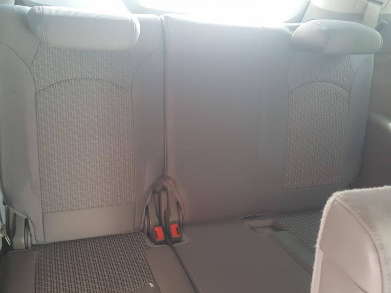 VIN: 1GNKR9ED4BJ307965 Auction: COPART UAE Lot: 43007971 Location: DUBAI INDUSTRIAL CITY - DUBAI VIN: 1GNKR9ED4BJ307965 CHEVROLET TRAVERSE 2011 BLACK Photo 13
