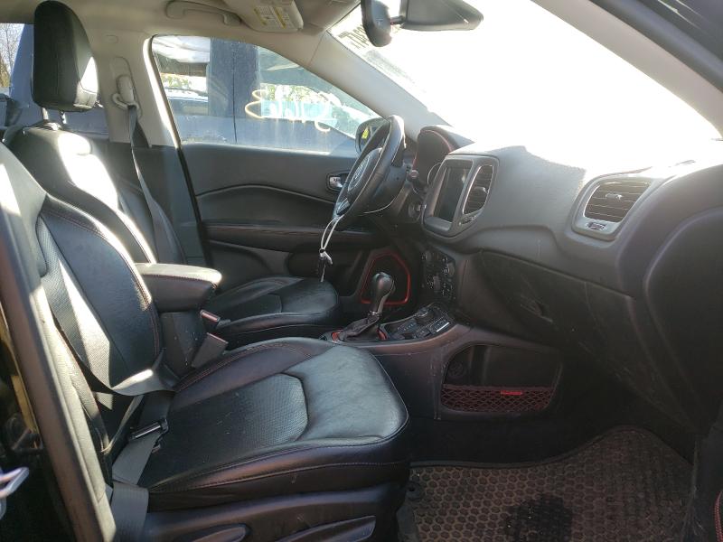 2019 JEEP COMPASS TR 3C4NJDDB7KT630321