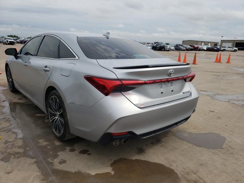 Toyota Avalon 2020