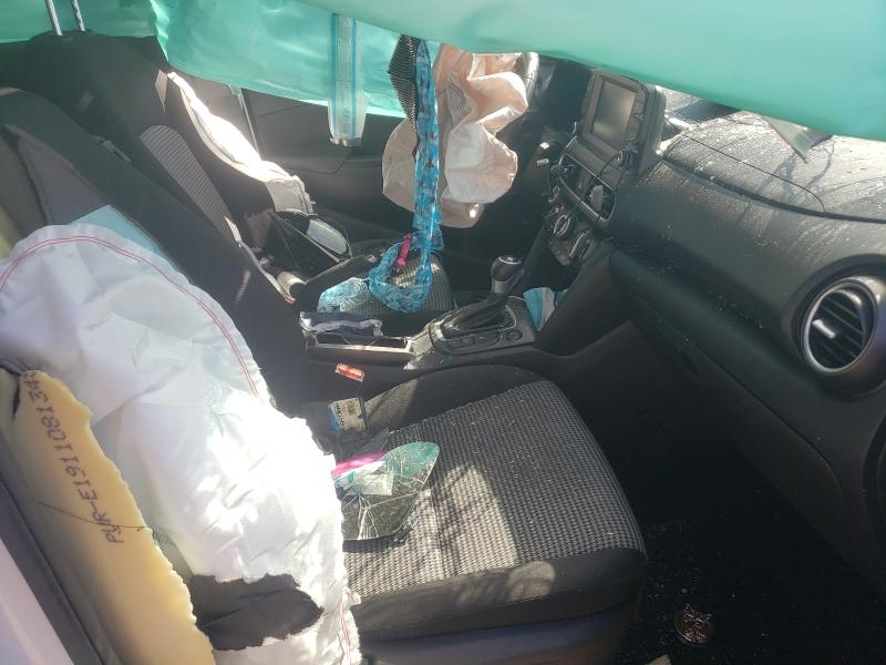 VIN: KM8K6CAA9LU501977 Auction: COPART Lot: 43348891 Location: PA - PHILADELPHIA KM8K6CAA9LU501977 HYUNDAI KONA 2020 WHITE Photo 5