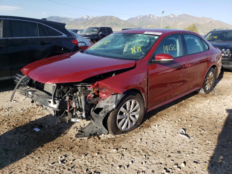 2015 VOLKSWAGEN PASSAT S 1VWAT7A30FC034795
