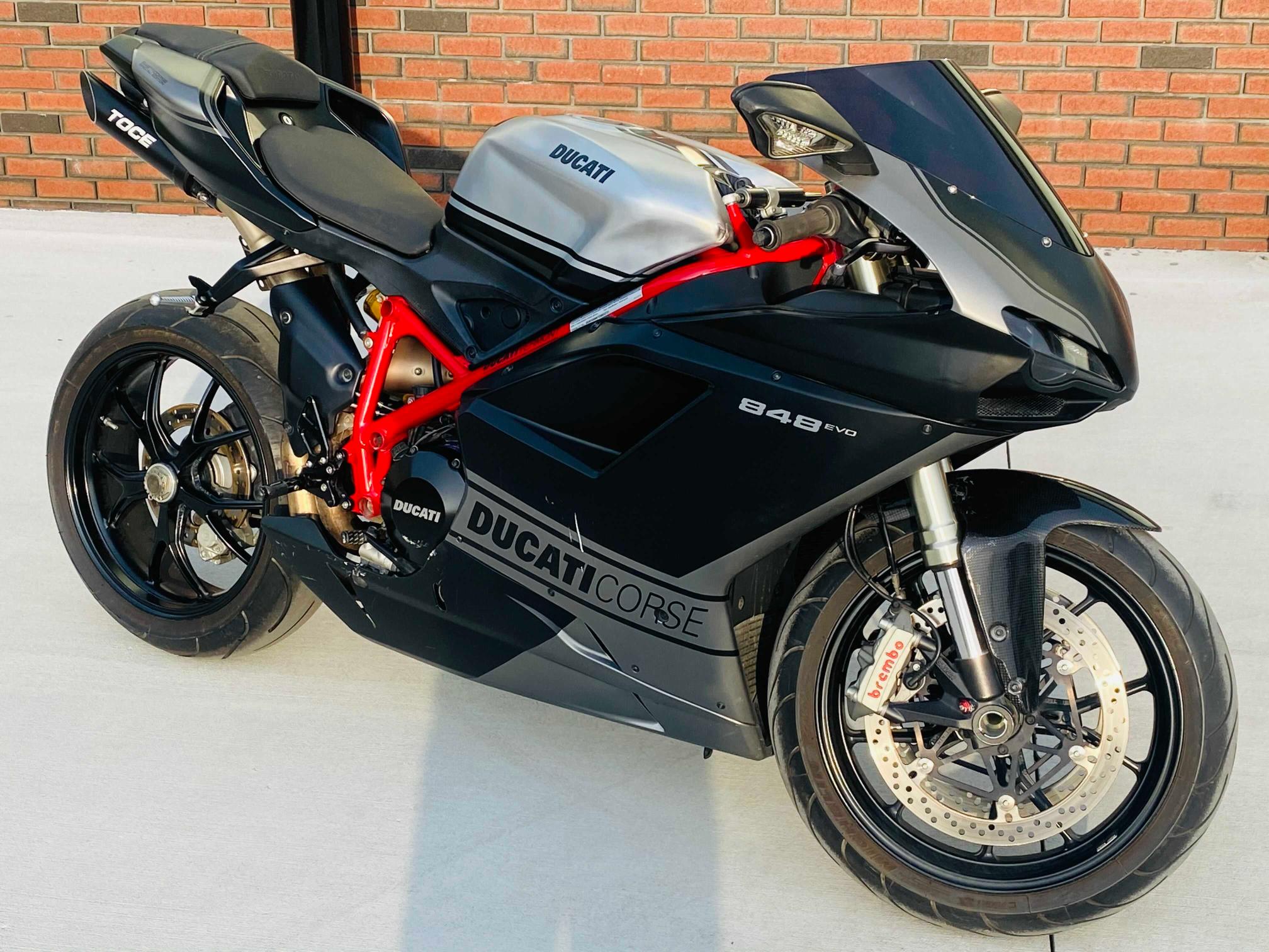 2013 DUCATI SUPERBIKE ZDM1XBMV1DB022721