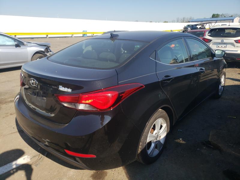 2016 HYUNDAI ELANTRA SE 5NPDH4AE9GH724181