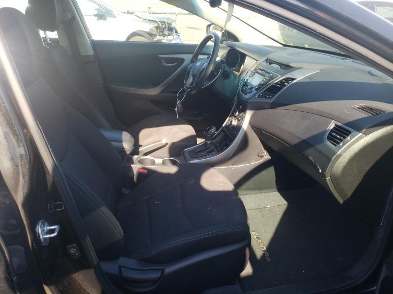 2016 HYUNDAI ELANTRA SE 5NPDH4AE9GH724181