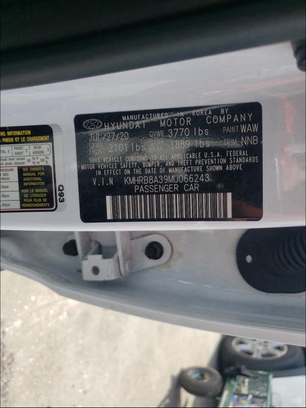 2021 HYUNDAI VENUE SE KMHRB8A39MU066243