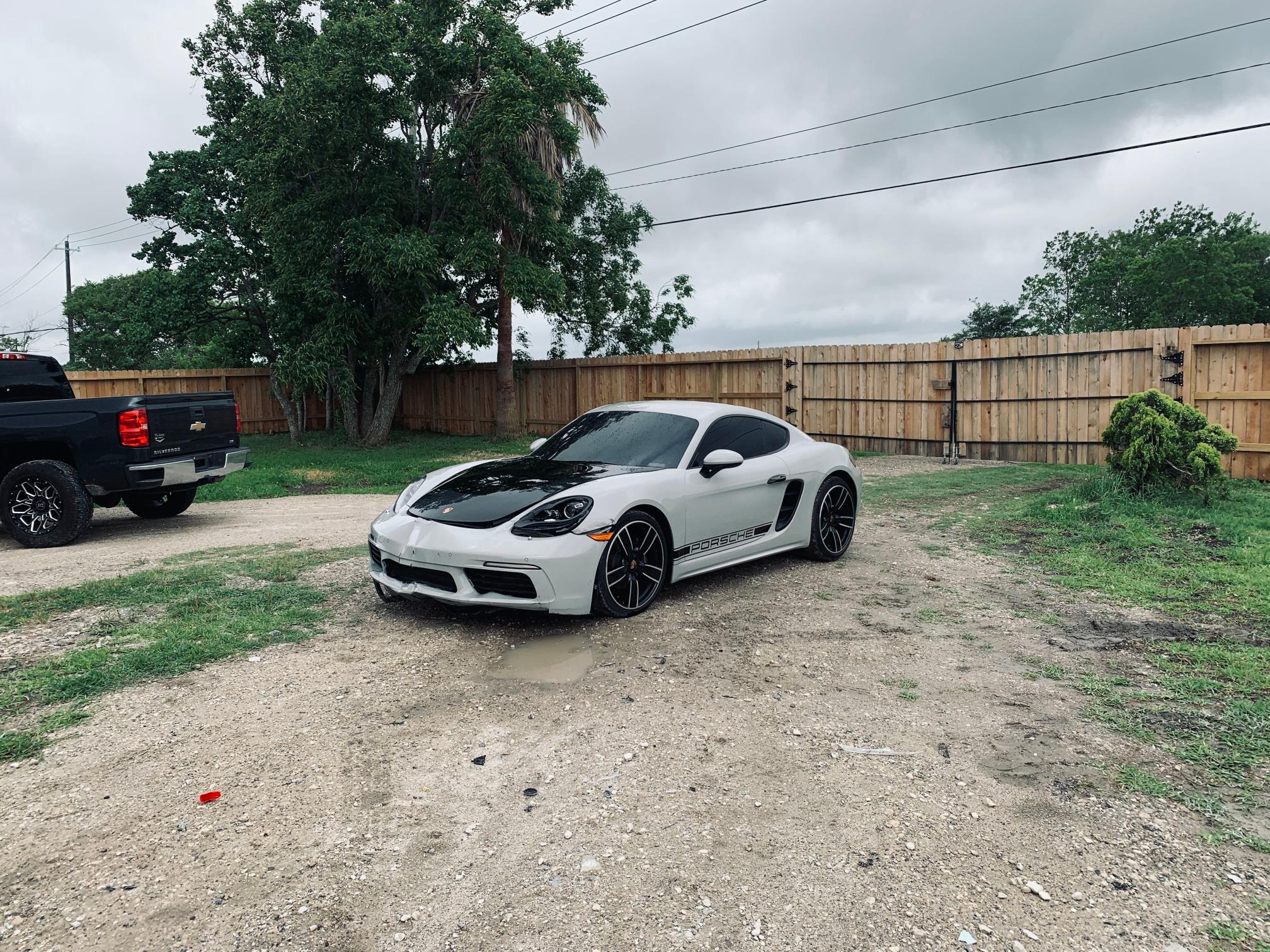 2018 PORSCHE CAYMAN WP0AA2A84JS260196