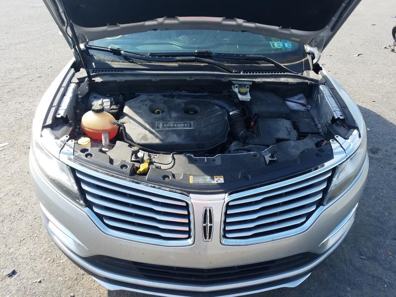 2017 LINCOLN MKC RESERV 5LMCJ3D91HUL30909