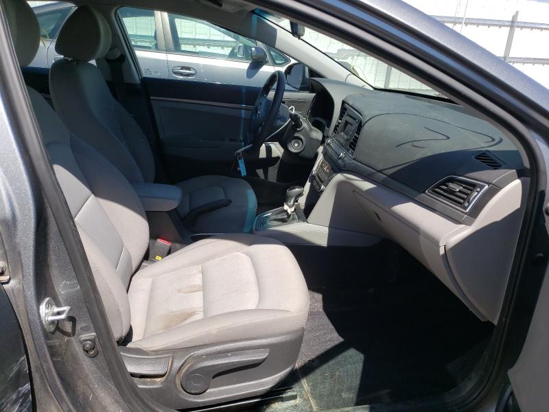 2018 HYUNDAI ELANTRA SE KMHD74LF0JU450676