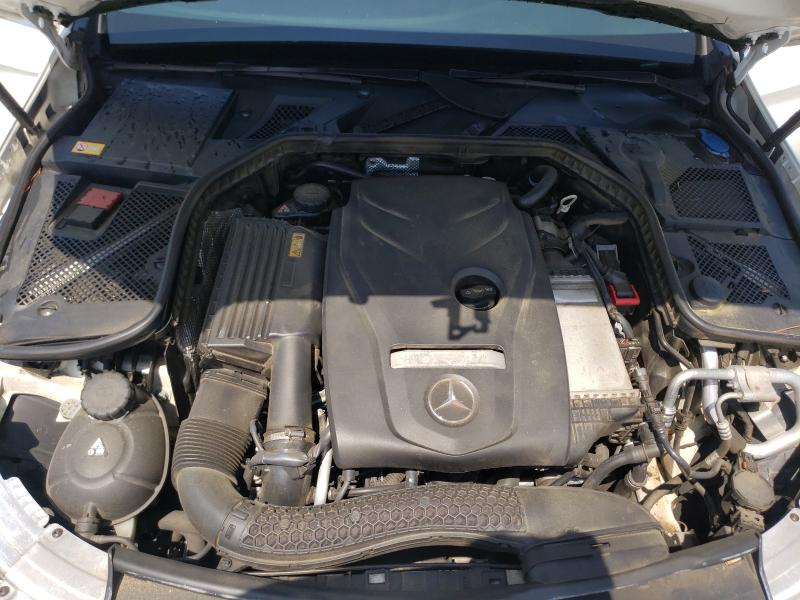 2015 MERCEDES-BENZ C300 55SWF4KB6FU021037